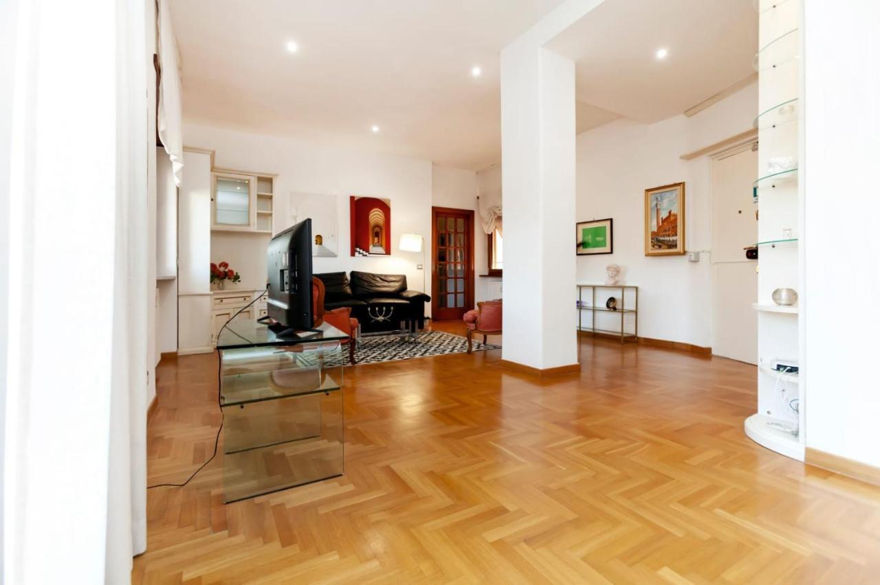 Cavalleggeri House Roma Esterno foto